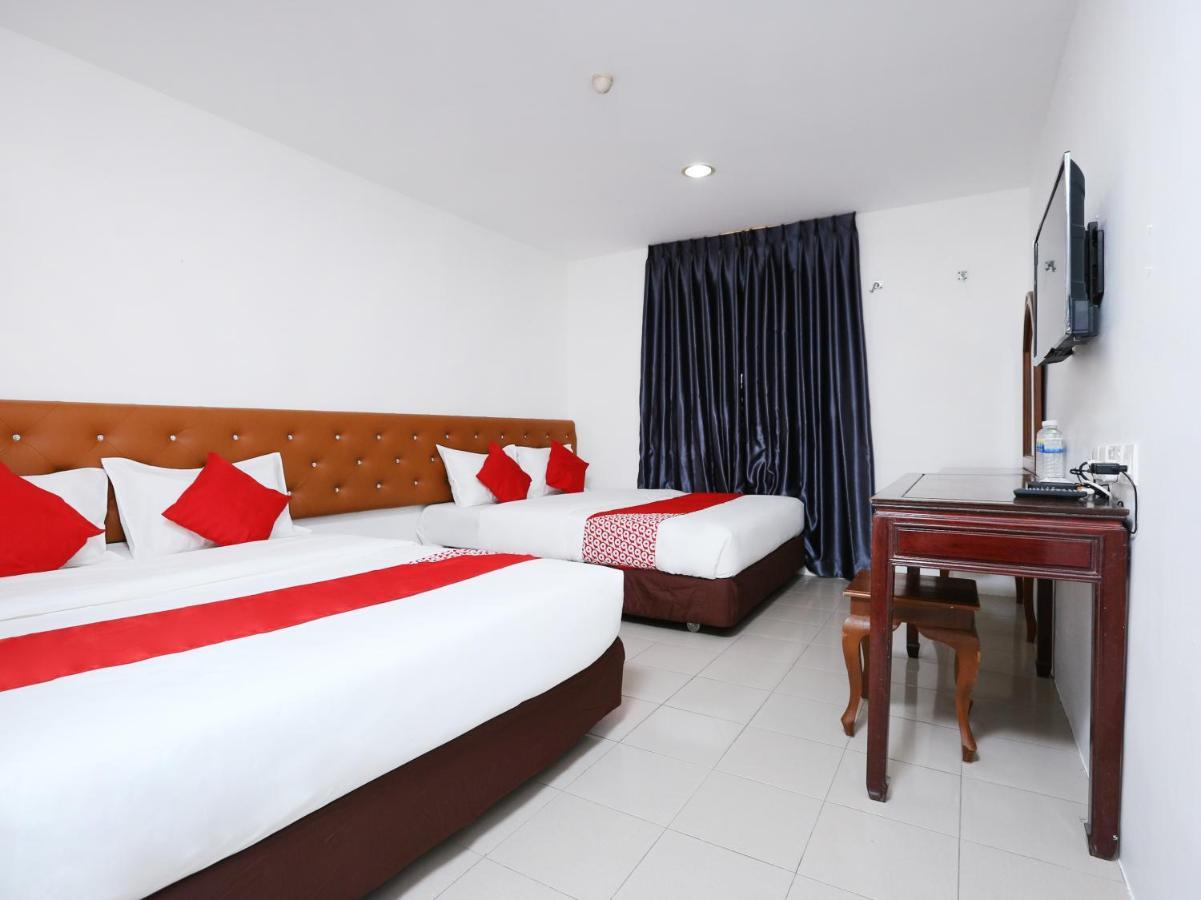Oyo 89672 Eg Hotel Jj Johor Bahru Ngoại thất bức ảnh