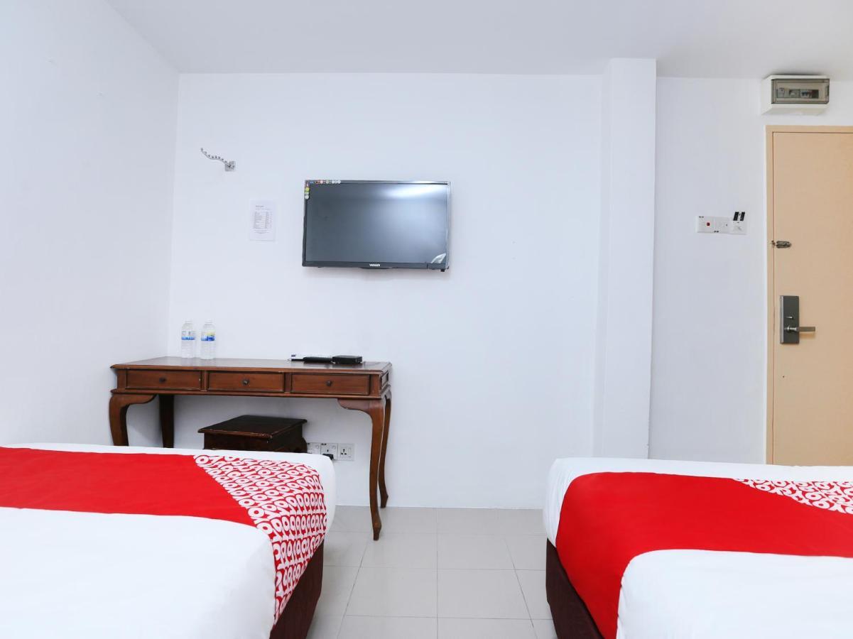 Oyo 89672 Eg Hotel Jj Johor Bahru Ngoại thất bức ảnh