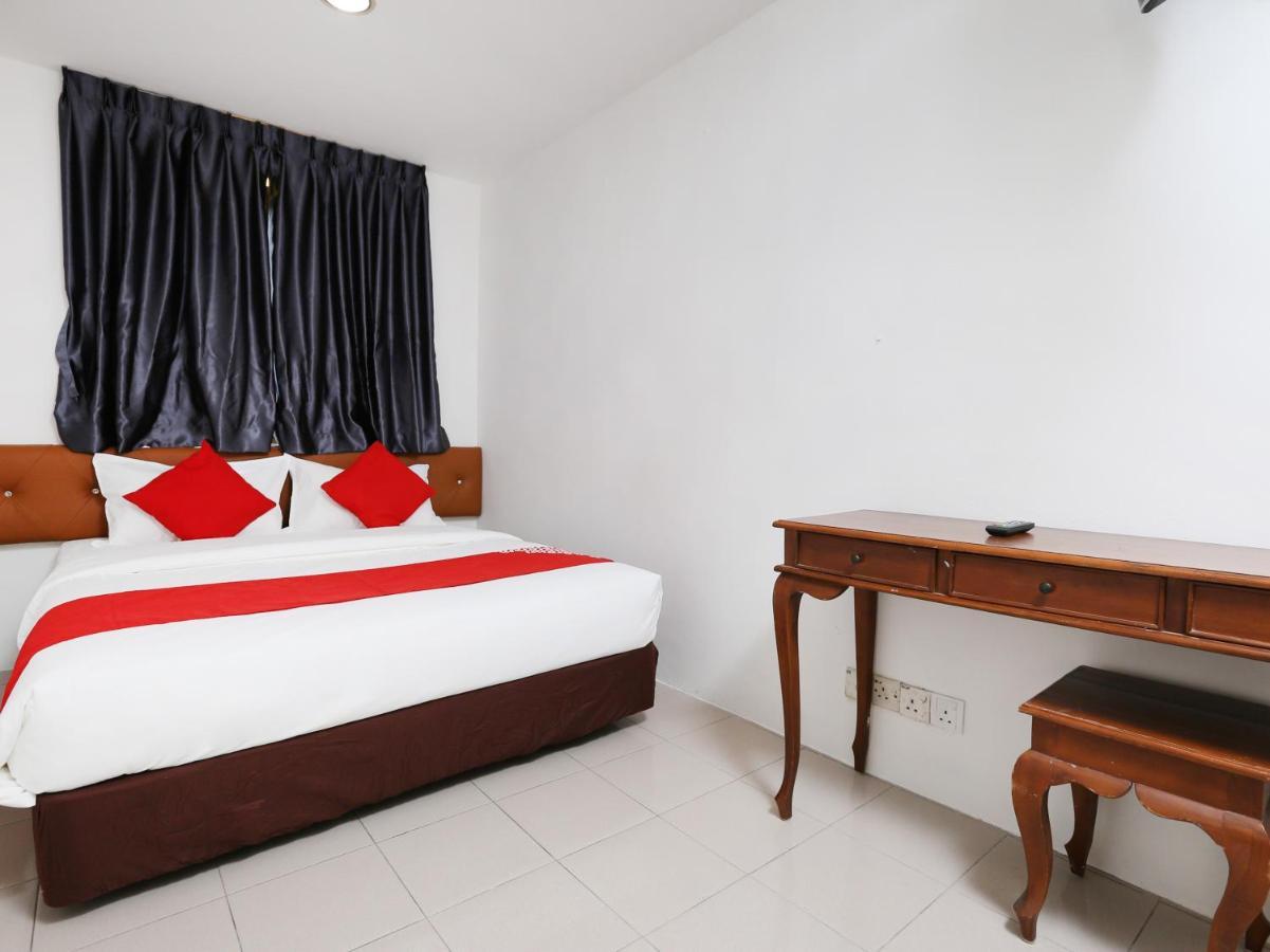 Oyo 89672 Eg Hotel Jj Johor Bahru Ngoại thất bức ảnh