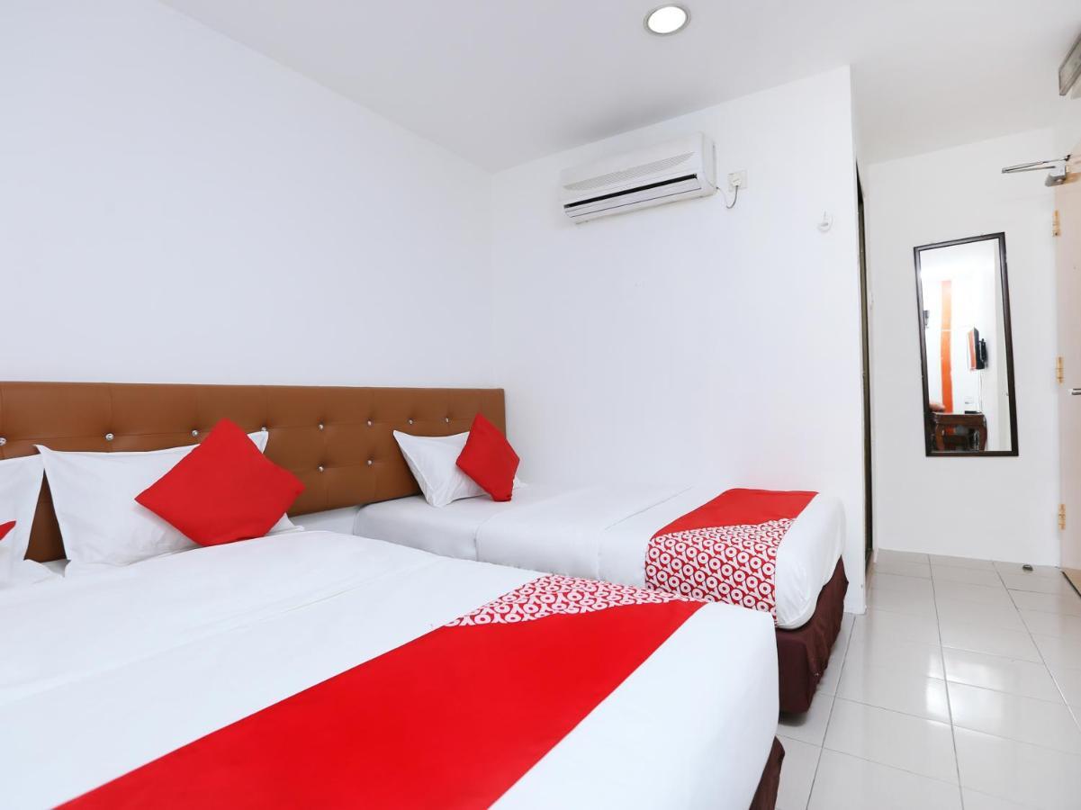 Oyo 89672 Eg Hotel Jj Johor Bahru Ngoại thất bức ảnh
